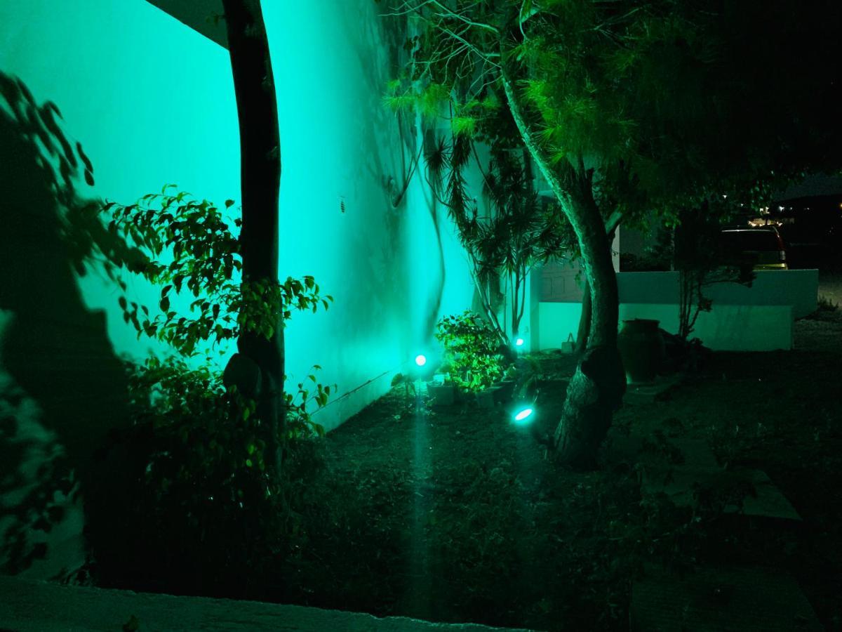 Angelica'S Deluxe Rooms In Adamas Exterior foto